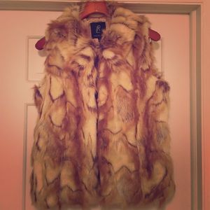 Rachel Zoe faux fur vest Rachel Zoe faux fur vest