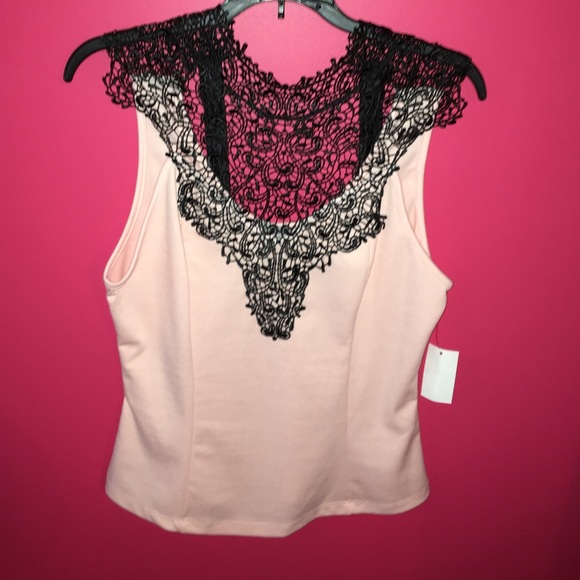 •NEW Lace top• ON HOLD