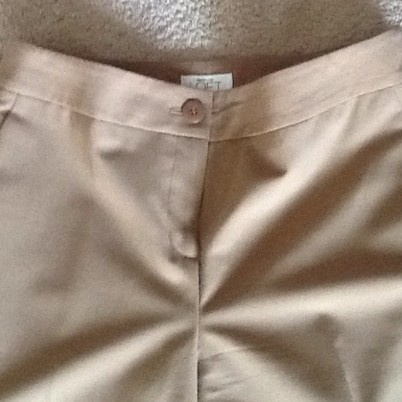 Camel colored dress pants - Picture 2 of 3