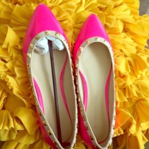 ASPAOZ TRADE!! Pink and gold flats shoes❤️