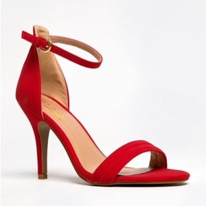 Red High Heel Ankle Strap Sandal (NEW/UNWORN)❤️