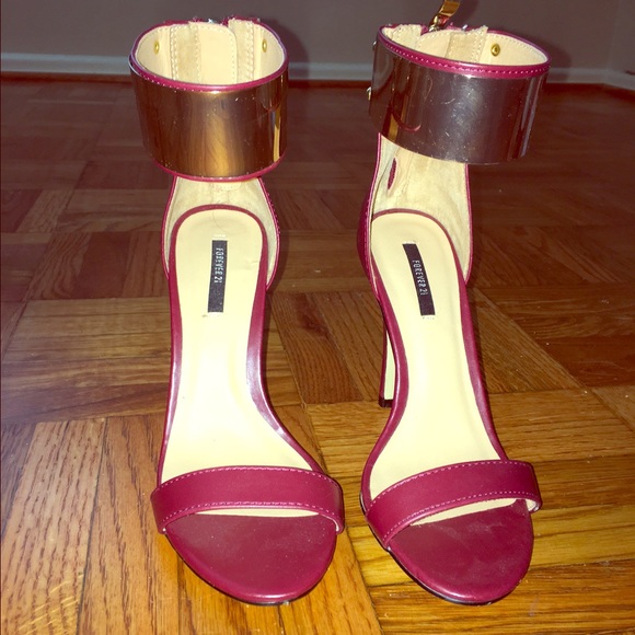 Forever 21 maroon, gold ankle strap heels