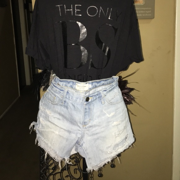 Abercrombie & Fitch Pants - Shorts🎉