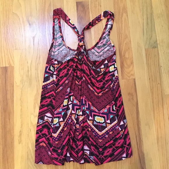 Razorback Aztec Tank - Picture 3 of 4