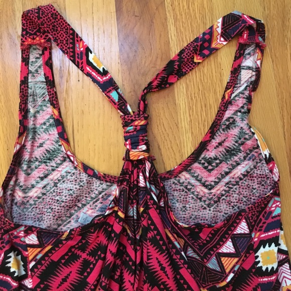 Razorback Aztec Tank - Picture 4 of 4