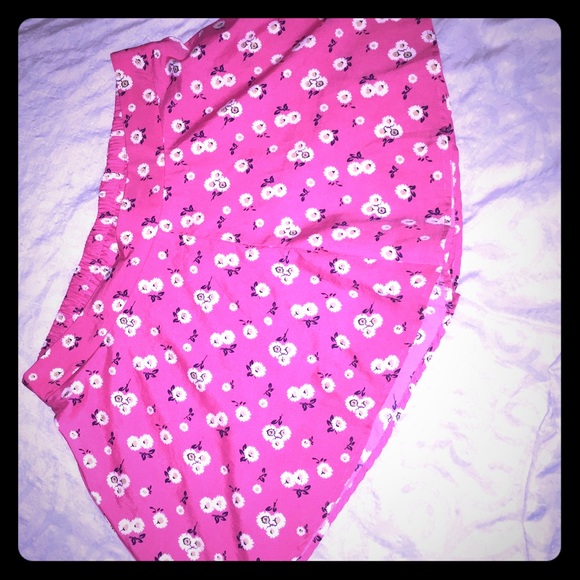 Pink and white floral Charlotte Russe shorts.