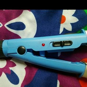 Mini straighter