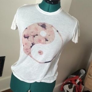 Brandy Melville yin yang top