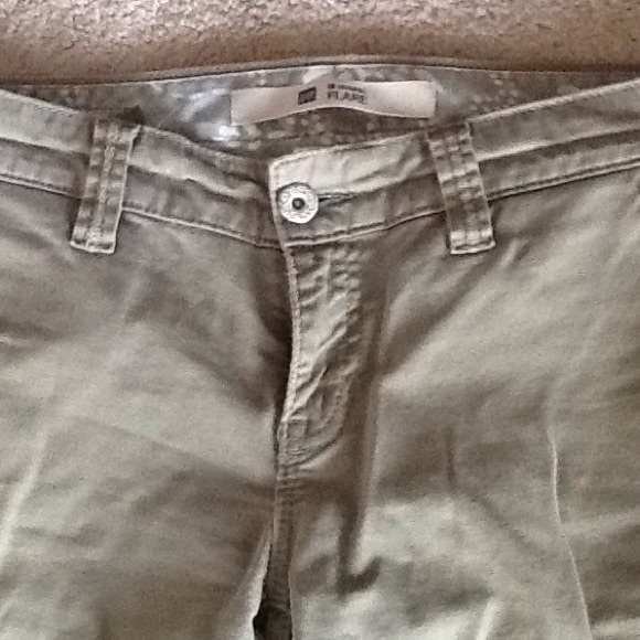 Army green pant - Picture 2 of 3