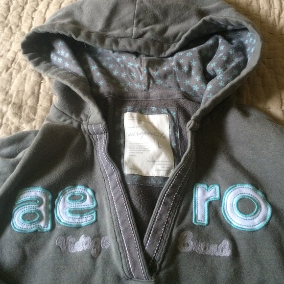 Aeropostale Tops - Aero sweatshirt