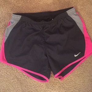 Women's XS Nike running shorts