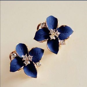 18k gold plated flower rhinestone earrings