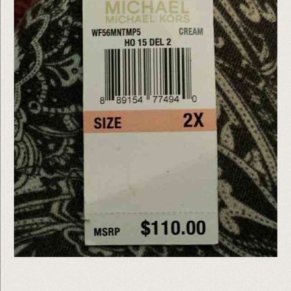 Michael Kors poncho  worn once size 2x - Picture 4 of 4