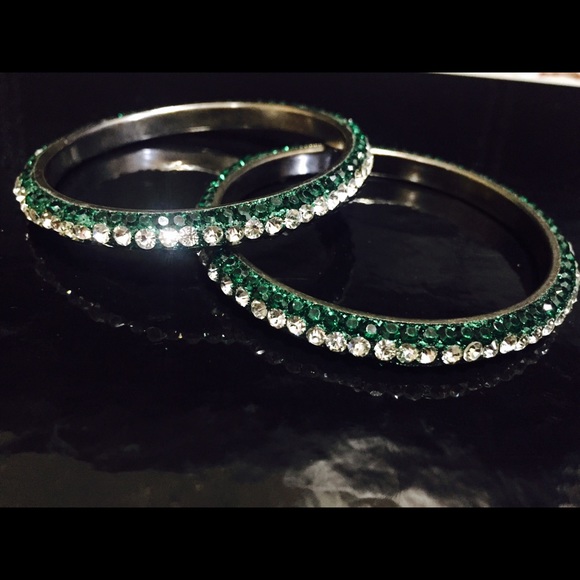 Beautiful Bangles - Picture 1 of 1