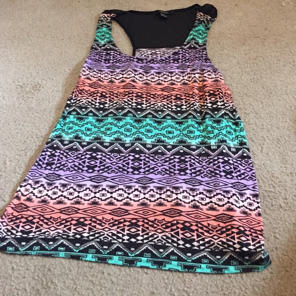 Aztec multi colored tank - Picture 1 of 4