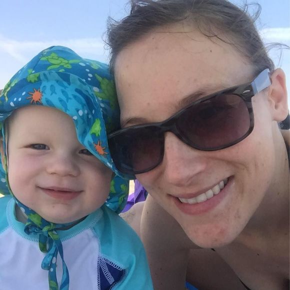 Meet your Posher, Renée - Picture 1 of 1