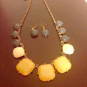 Necklace and earring set