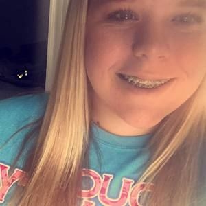 Meet your Posher, Courtney