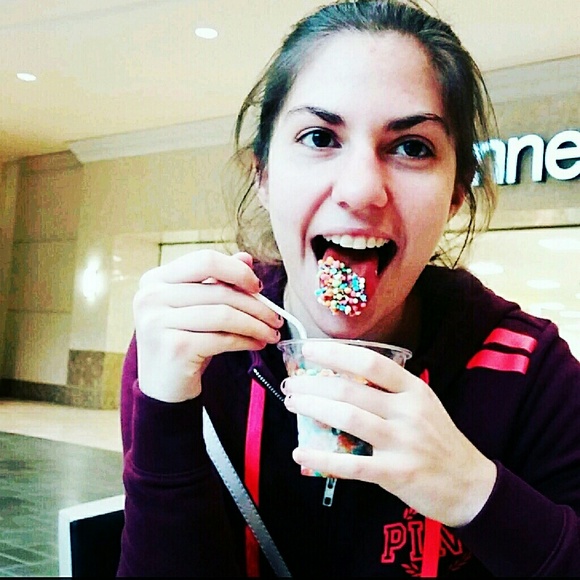 Meet your Posher, Morgan - Picture 1 of 1