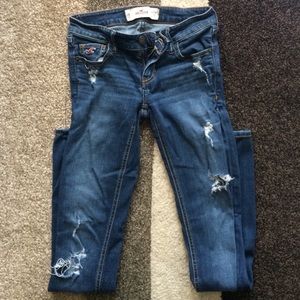 Hollister Jeans with holes size 0 GUC