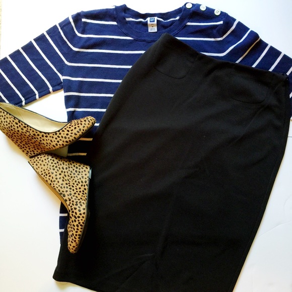 The Limited stretch pencil skirt