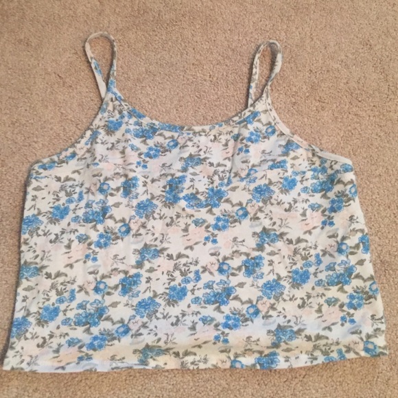 Blue and white flower crop top