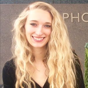 Meet your Posher, Renee