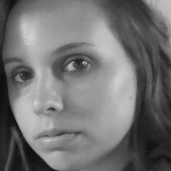 Meet your Posher, Katherine - Picture 1 of 1