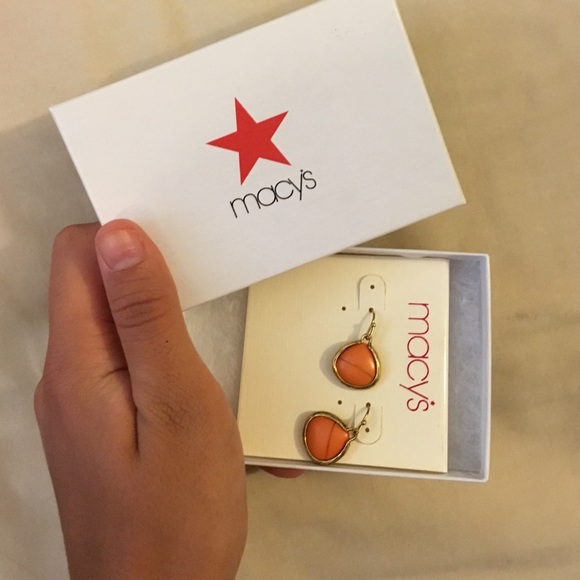Brand new Macy's earrings. Never worn. - Picture 2 of 2