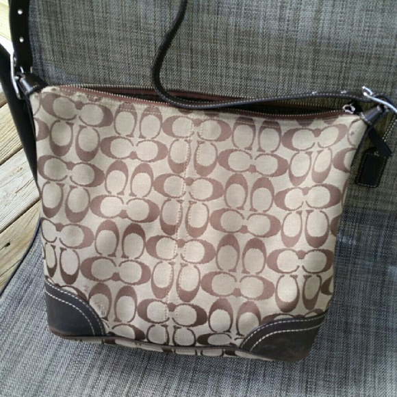 Authentic Coach bag. - Picture 1 of 1