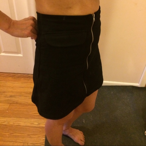 Painter threads stretchy a-line skirt brand new - Picture 3 of 4