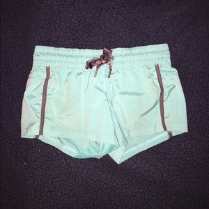 Lululemon Shorts size 6