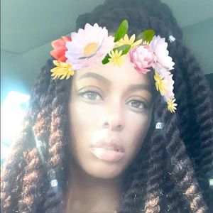 Meet your Posher, Mia