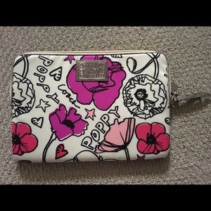 NWOT Coach Poppy Laptop Case