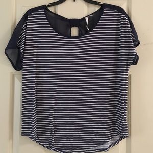 Strip navy & white blouse