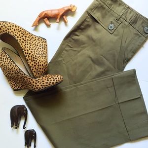 The Loft cropped slack capris