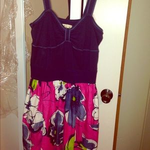 Navy& Pink floral dress.🎀