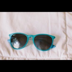 Blue Rayban Sunglasses