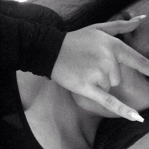 Meet your Posher, Aidee