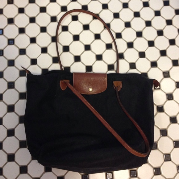 Classic Longchamp black tote- Large size
