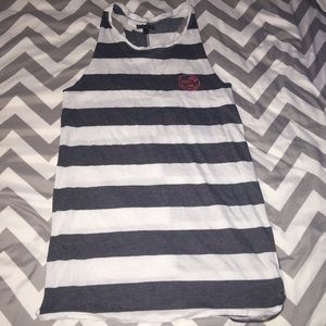 vans tank top