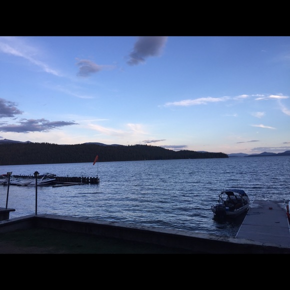 Meet your Posher, Kristen - Picture 2 of 3