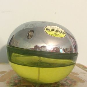 DKNY Be Delicious perfume
