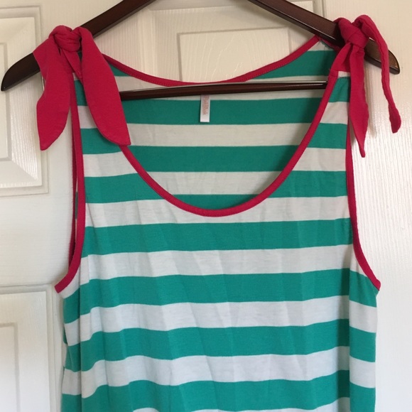 Long maternity shirt - Picture 2 of 2