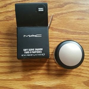 Mac soft serve eyeshadow
