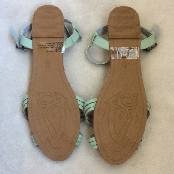 NWT mint huarache sandals - Picture 3 of 3