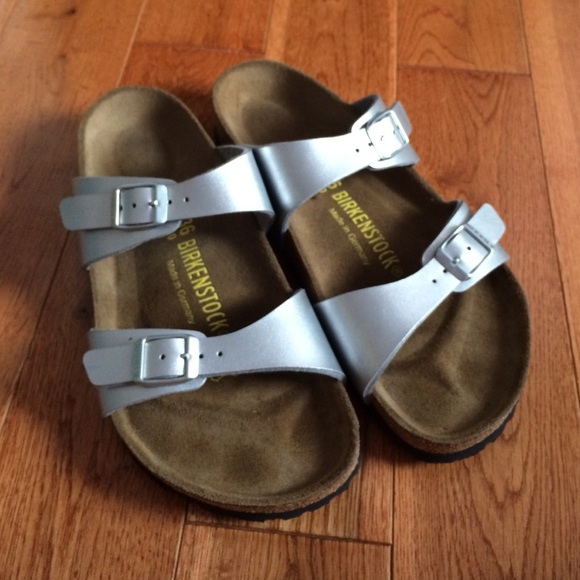 Birkenstock Shoes - Silver size 6/36 Sydney Birkenstocks (authentic)