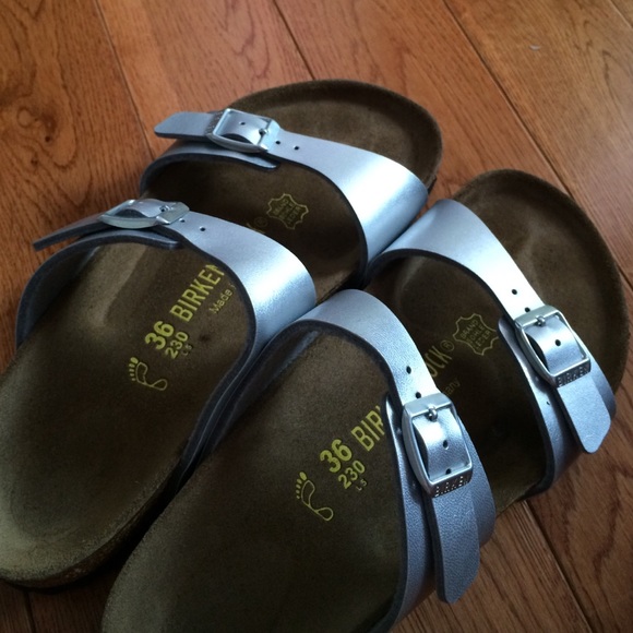 Silver size 6/36 Sydney Birkenstocks (authentic) - Picture 3 of 4