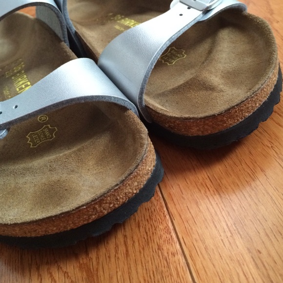 Silver size 6/36 Sydney Birkenstocks (authentic) - Picture 4 of 4