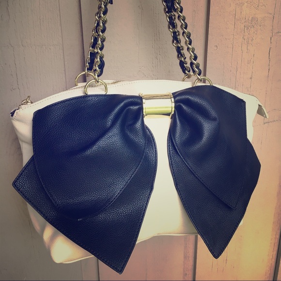 Betsy Johnson Black/Cream Bow Purse